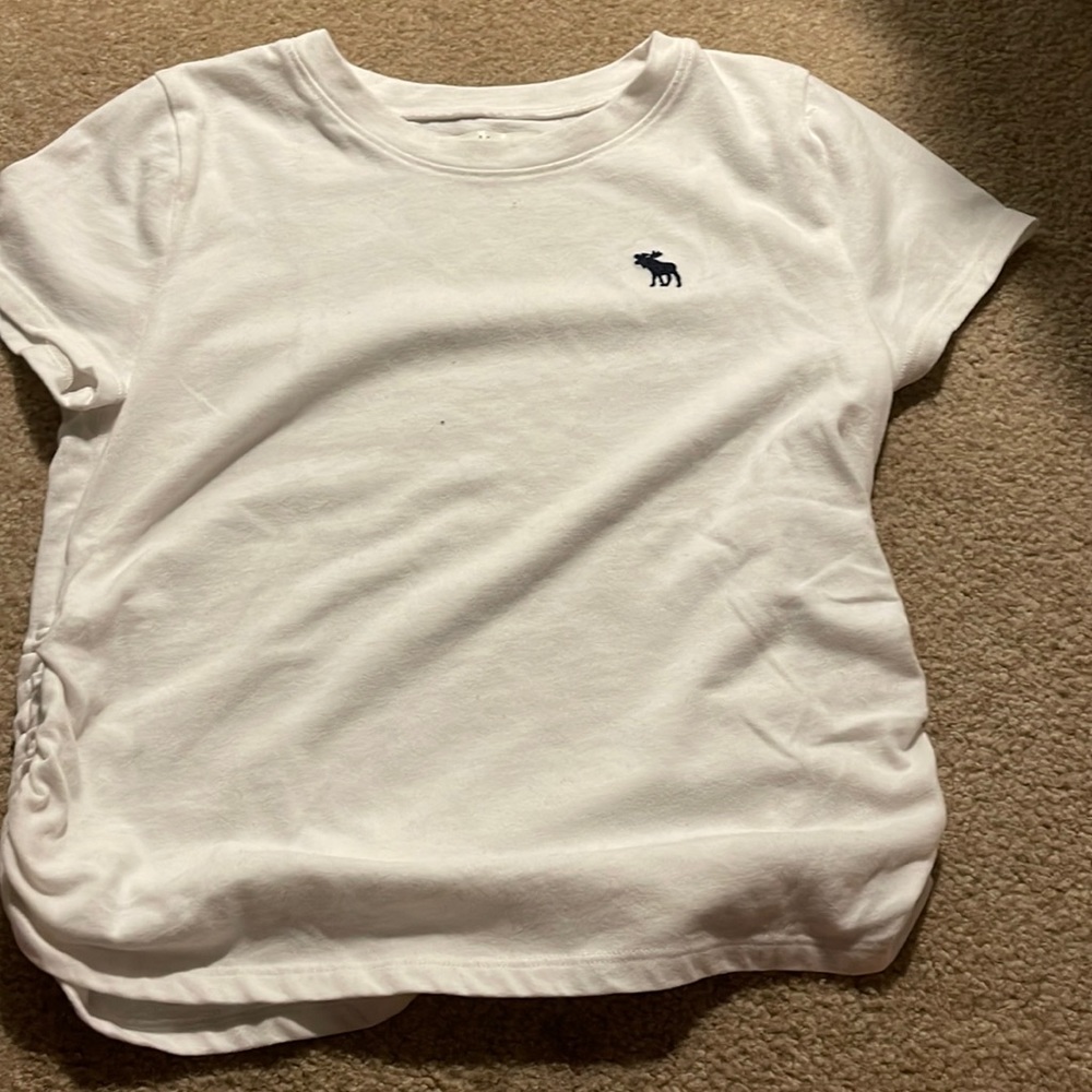 Cute white tee
